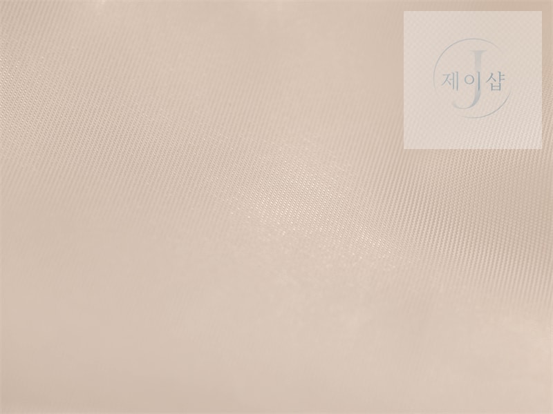미우미우 개버딘 파우치 화이트 5NE841