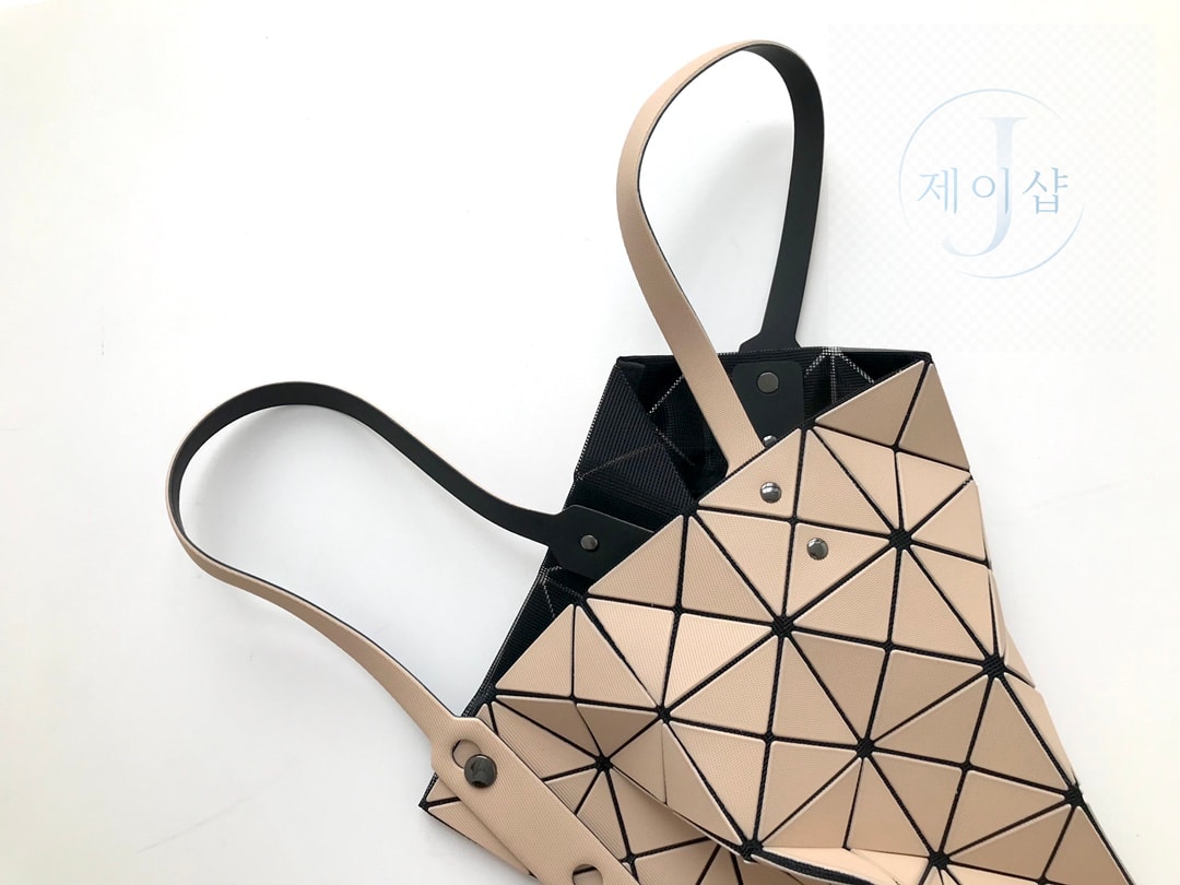 바오바오 루센트 토트백 28번 이미지