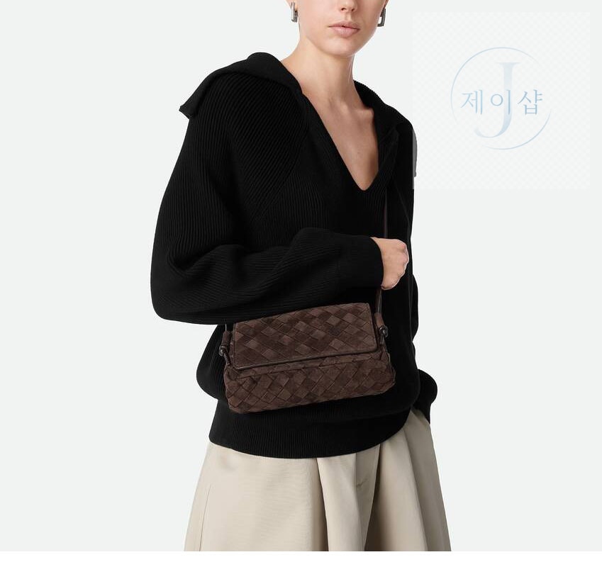 보테가베네타 노뚜르노 파우치 백 843893 - 상세 이미지