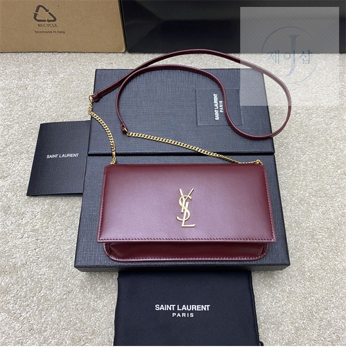 생로랑 모노그램 휴대폰 케이스 19번 이미지