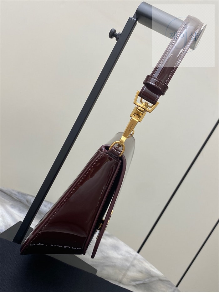 생로랑 볼테르 카산드라 탑 핸들 15번 이미지