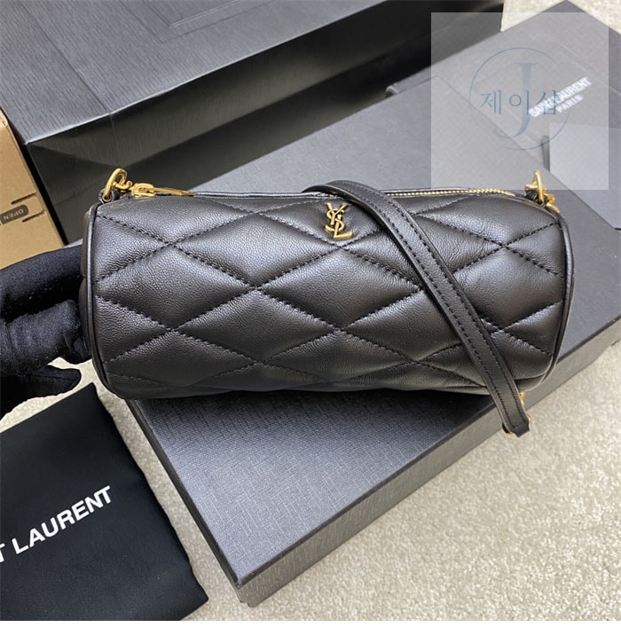 생로랑 세이드 미니 튜브 백 11번 이미지