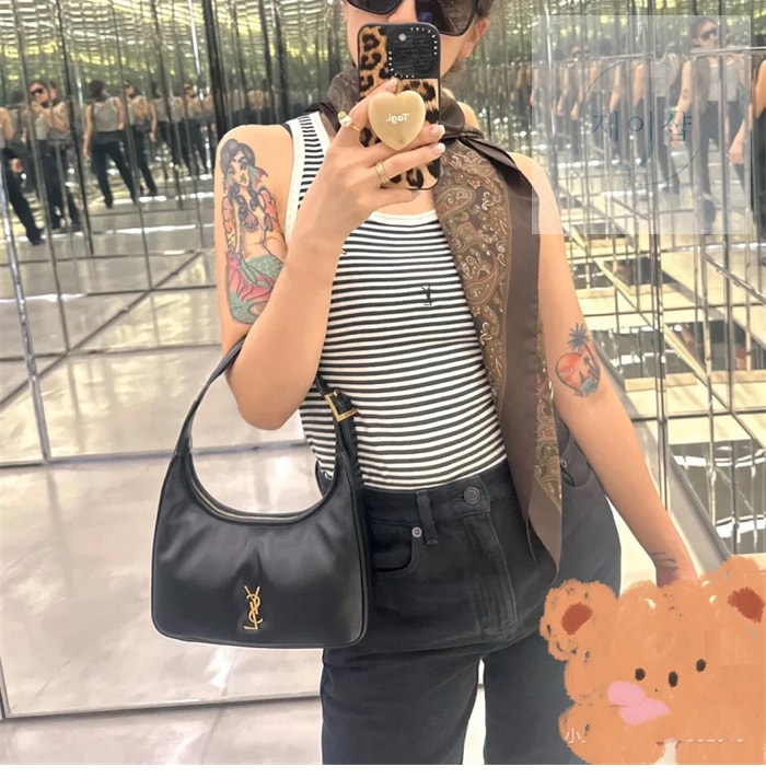 생로랑 칼립소 미니 호보백 2번 이미지