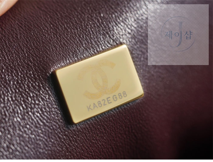 샤넬 2.55 빈티지 플랩백 금장 12번 이미지