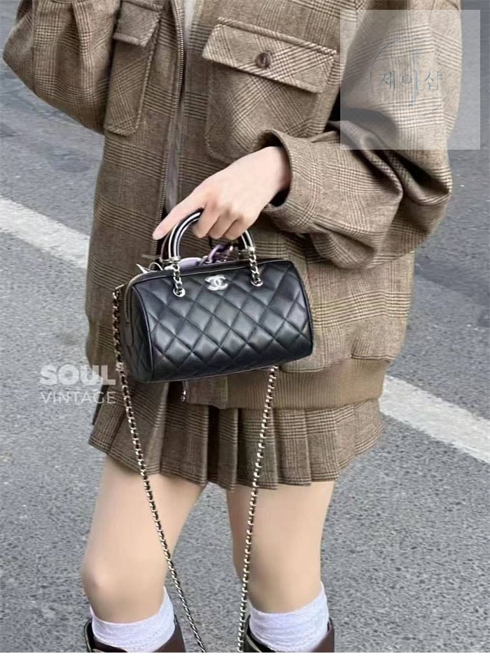 샤넬 25c 체인 미니 볼링백 2번 이미지
