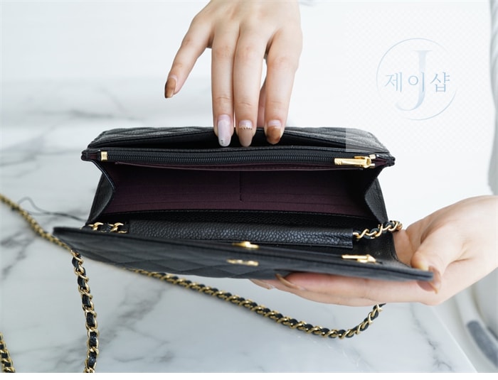 샤넬 클래식 WOC 블랙/금장 HAAS 가죽 9번 이미지