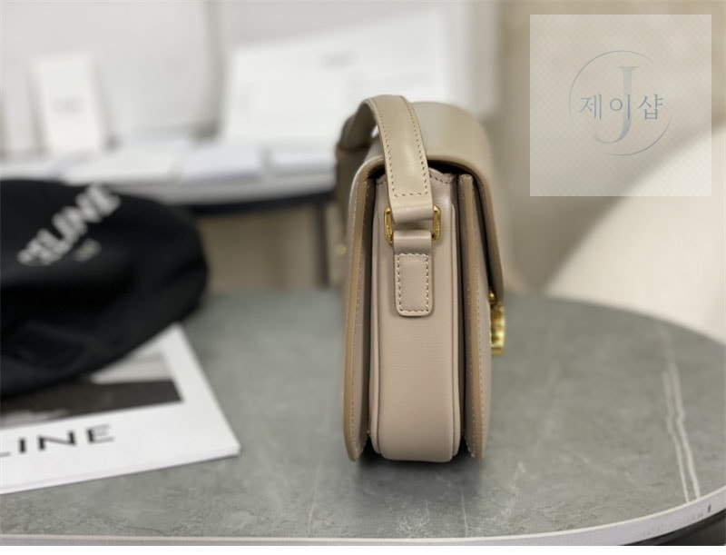 셀린느 베사체 크로스백 샤이니 카프스킨 110413 13번 이미지