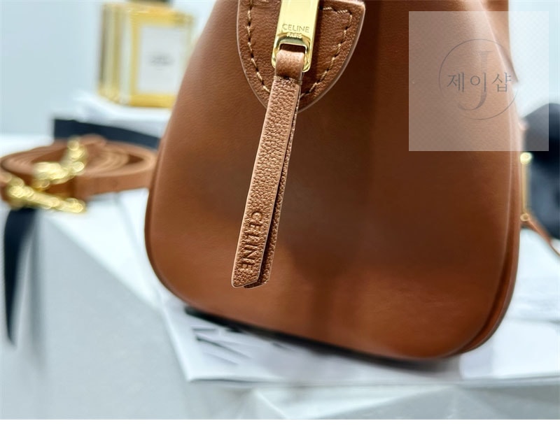 셀린느 스몰 뉴 러기지 124213 - 상세 이미지