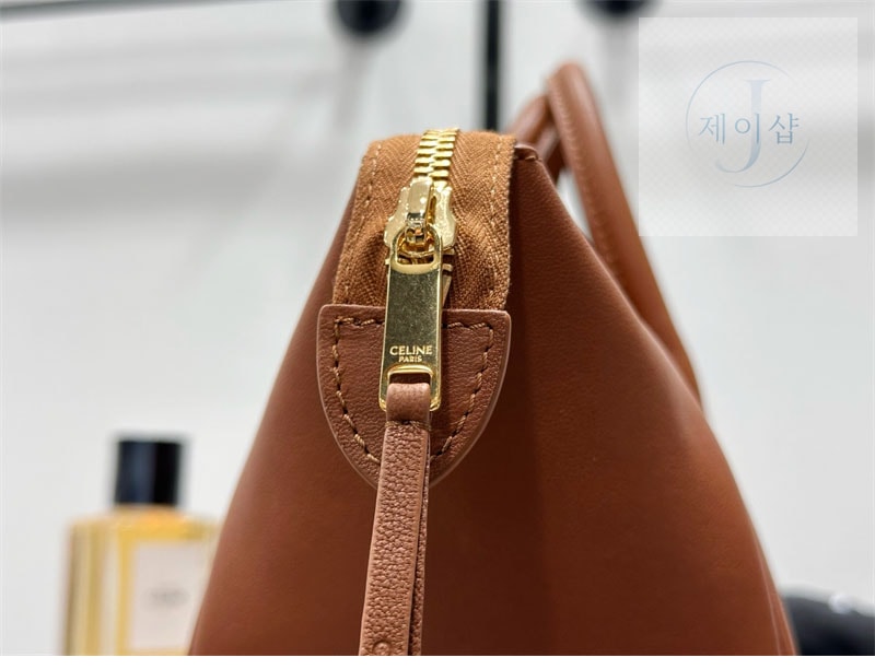 셀린느 스몰 뉴 러기지 124213 - 상세 이미지