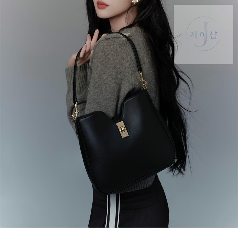 셀린느 스몰 소프트 까미유 백 120693 - 상세 이미지