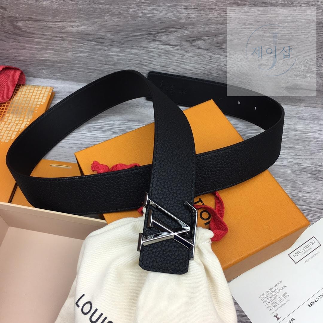 Louis Vuitton 2