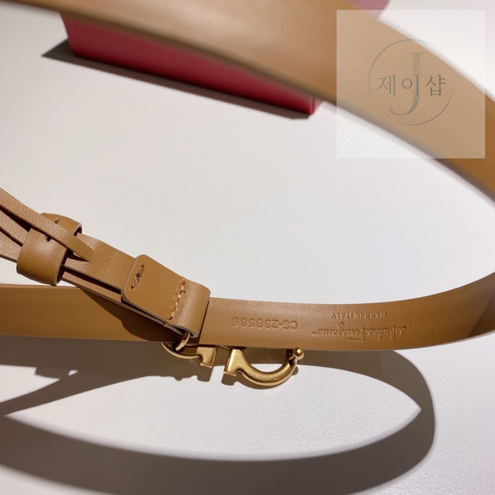 Ferragamo 7 - 상세 이미지