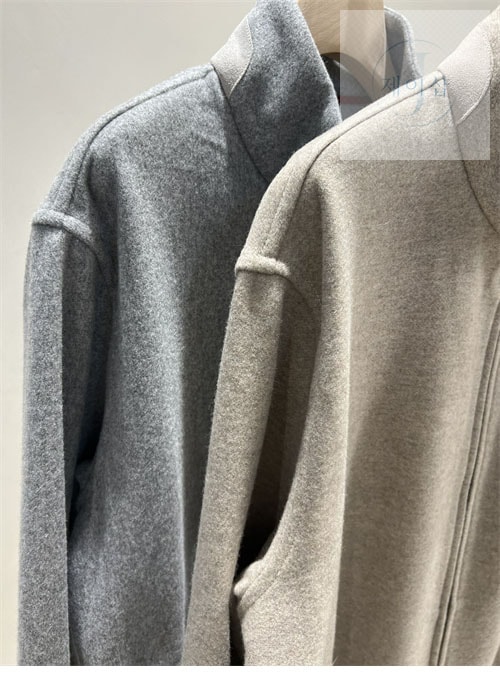 로로피아나 24FW 울 집업 자켓 - 상세 이미지