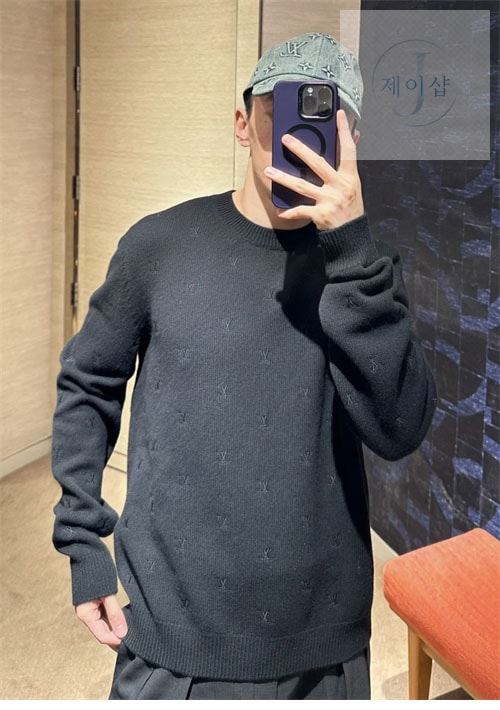 루이비통 24FW 엠브로이더드 시그니처 메리노 크루넥 1AFIXC（TJ공장） - 상세 이미지