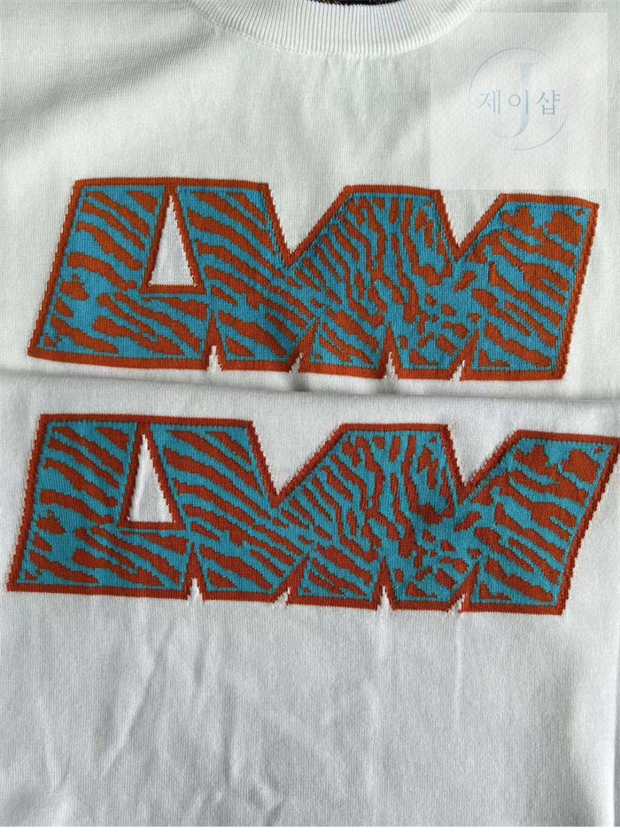 루이비통 그래픽 LVM 반팔 크루넥 티셔츠 - 상세 이미지