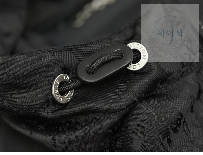루이비통 나일론 윈드브레이커（레어） - 상세 이미지