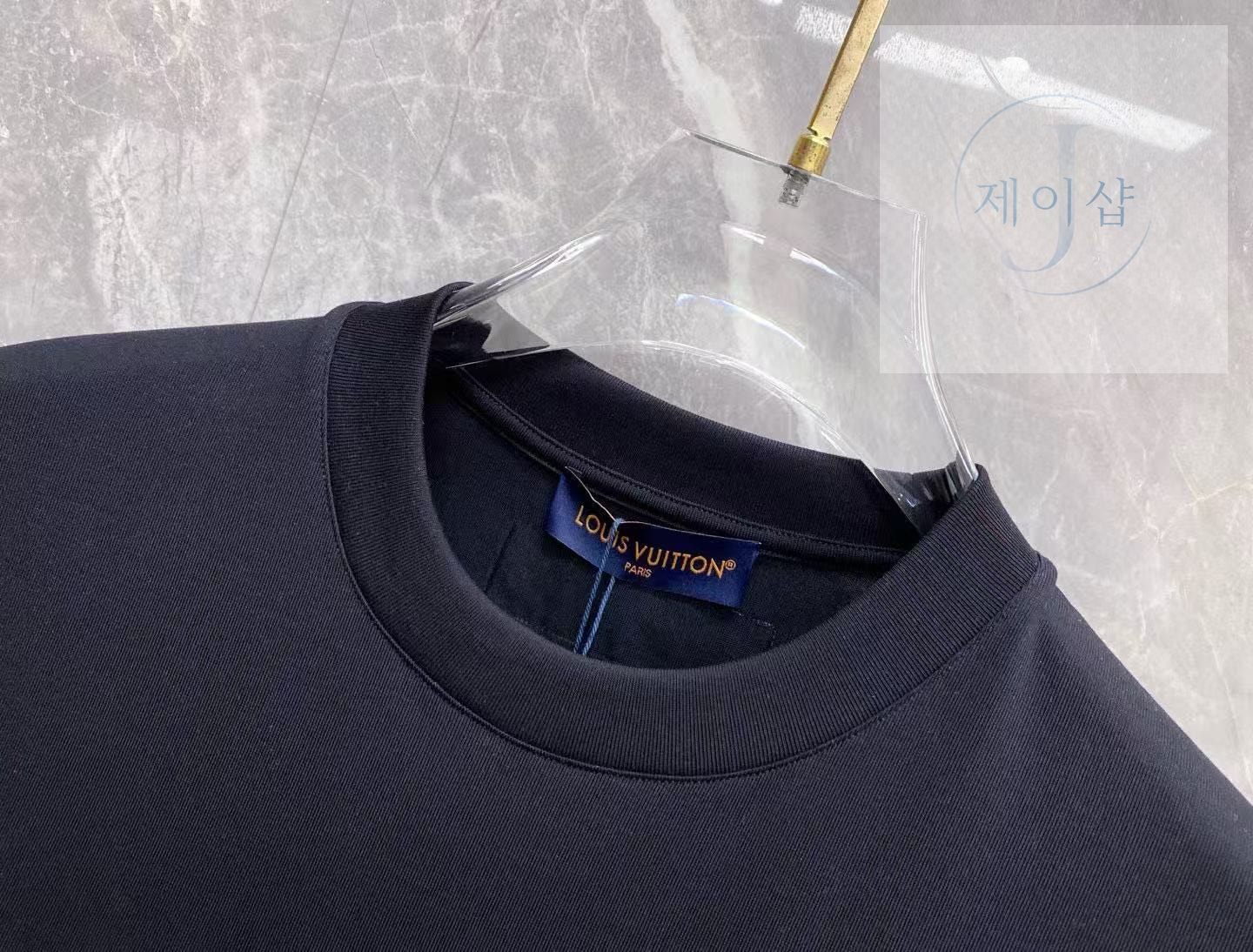 루이비통 모노그램 드리핑 플라워 티셔츠 5번 이미지