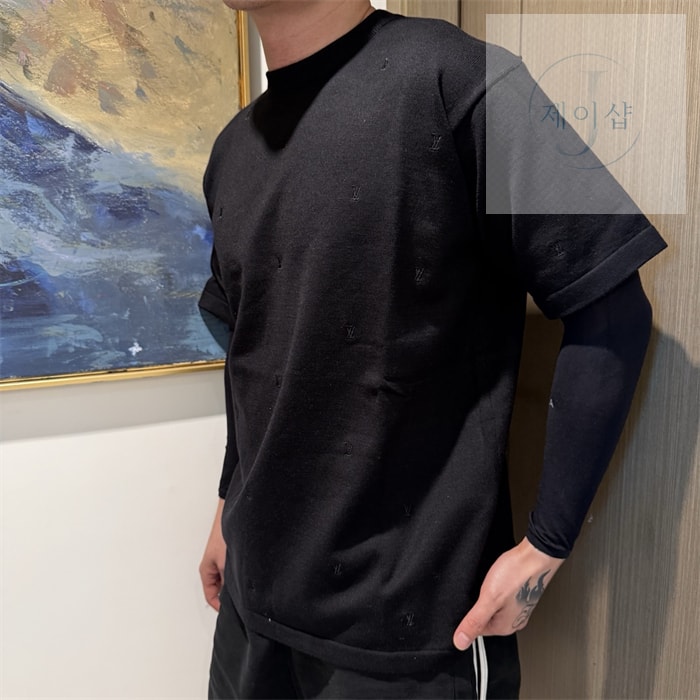 루이비통 스몰 LV 엠브로이더드 크루넥（세븐） - 상세 이미지