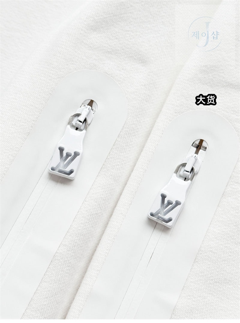 루이비통 아메리카 컵 LV 시그니처 후드 - 상세 이미지
