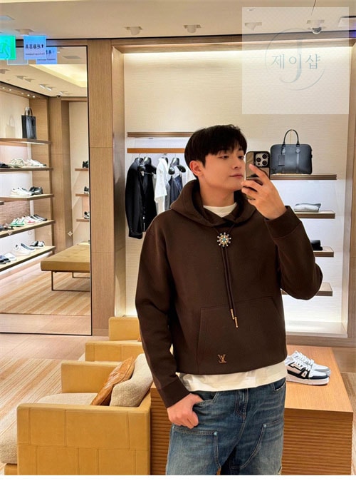 루이비통 엠벨리시드 코튼 후디 - 상세 이미지