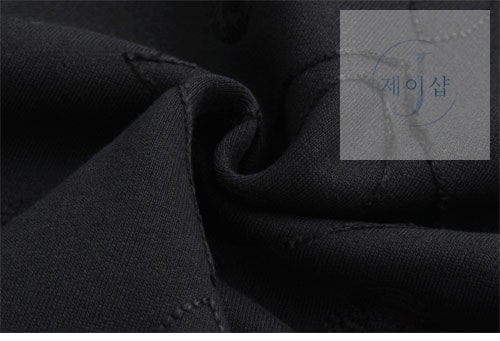 루이비통 엠브로이더드 LV 아라베스크 크루넥 맨투맨 - 상세 이미지