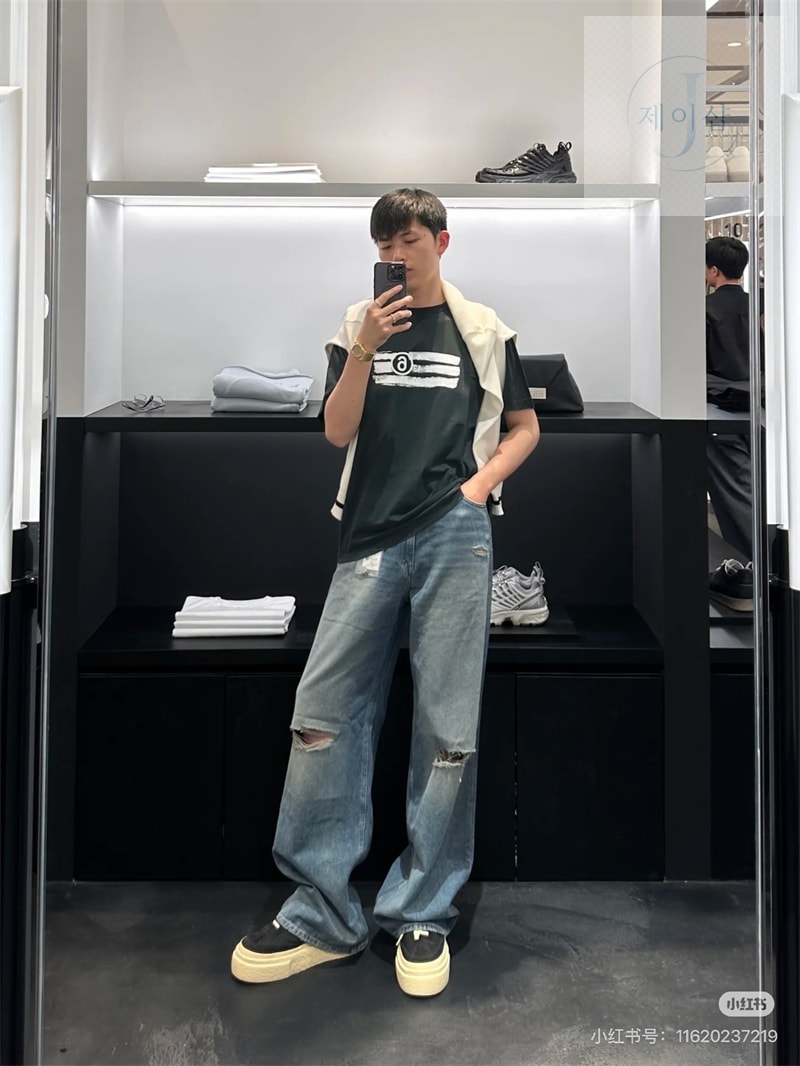 메종 마르지엘라 뉴메틱 로고 코튼 반팔 티셔츠（세븐） - 상세 이미지