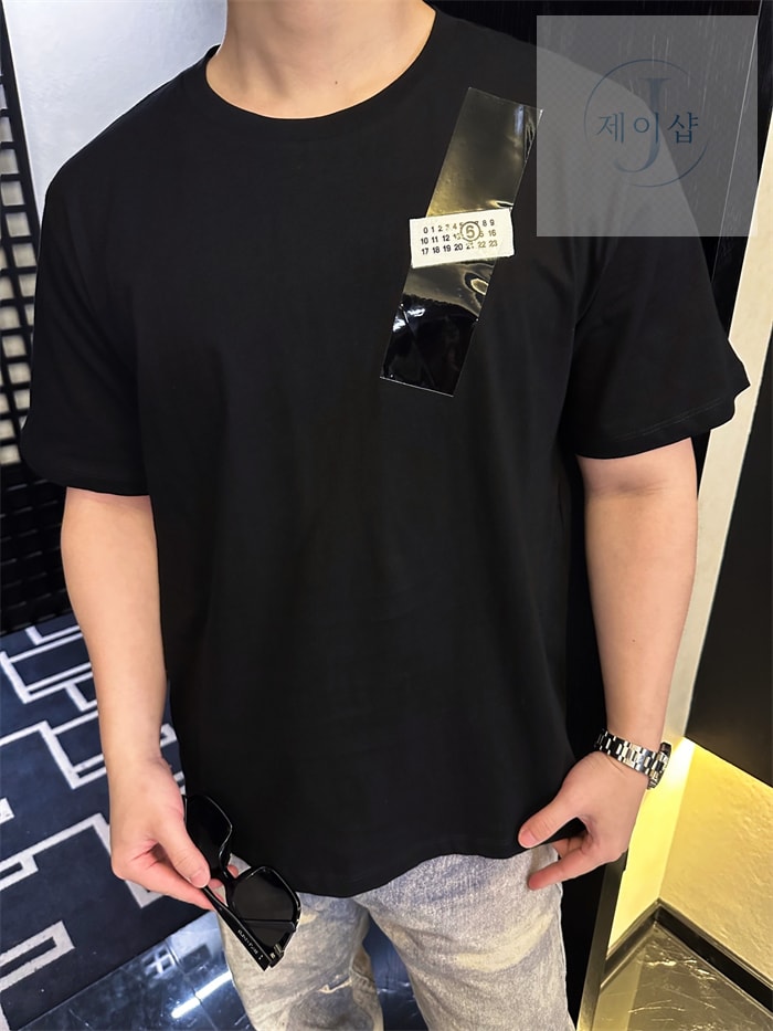메종 마르지엘라 프린트 티셔츠（세븐） - 상세 이미지