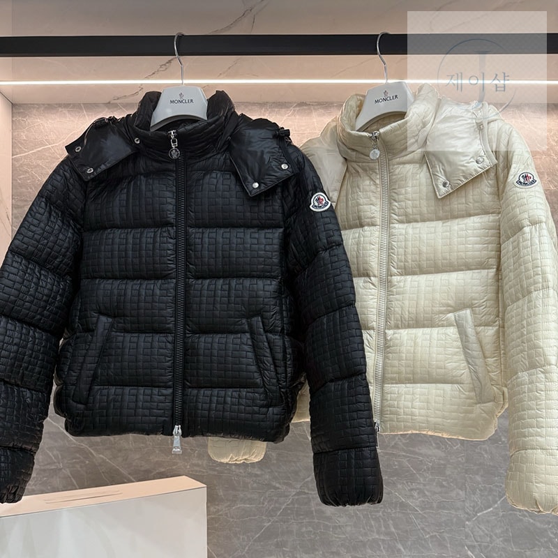 몽클레어 Gisors 기조 숏 다운 패딩 자켓