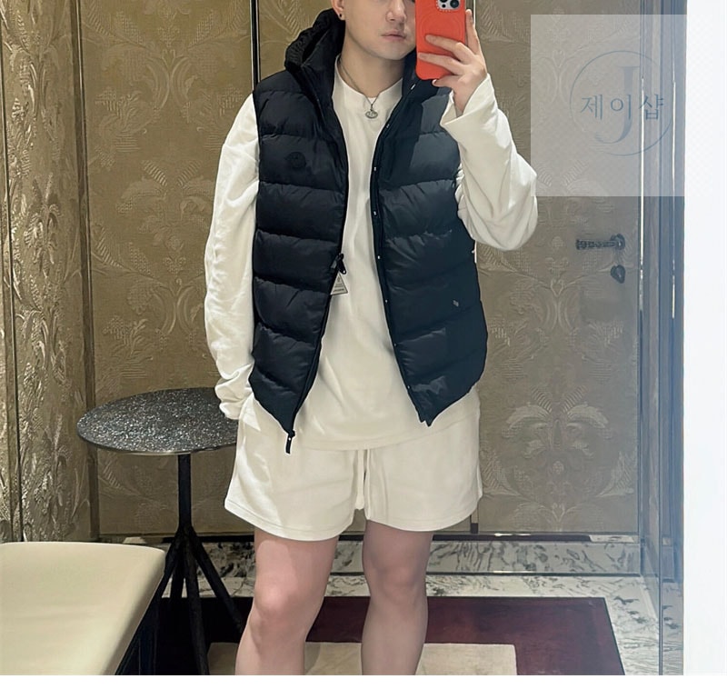 몽클레어 Guersac 게르삭 퀼팅 후드 다운 패딩 베스트 조끼（레어） - 상세 이미지