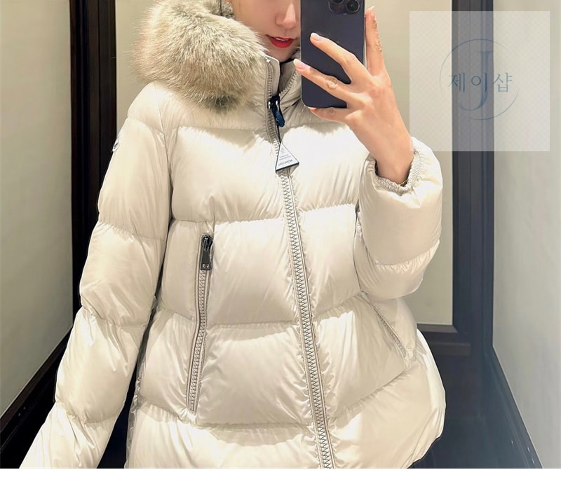 몽클레어 Laichefur 라이체퍼 다운 패딩 자켓