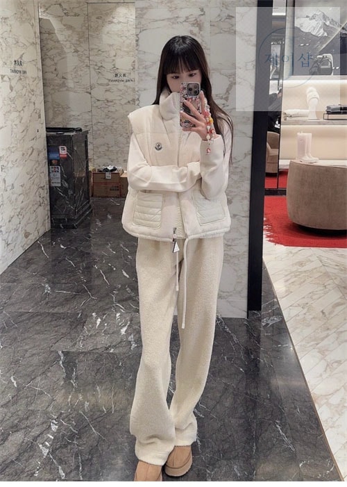 몽클레어 아르크 Arques 다운 패딩 베스트 - 상세 이미지