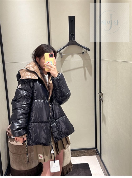 몽클레어 파라나 숏 패딩 - 상세 이미지