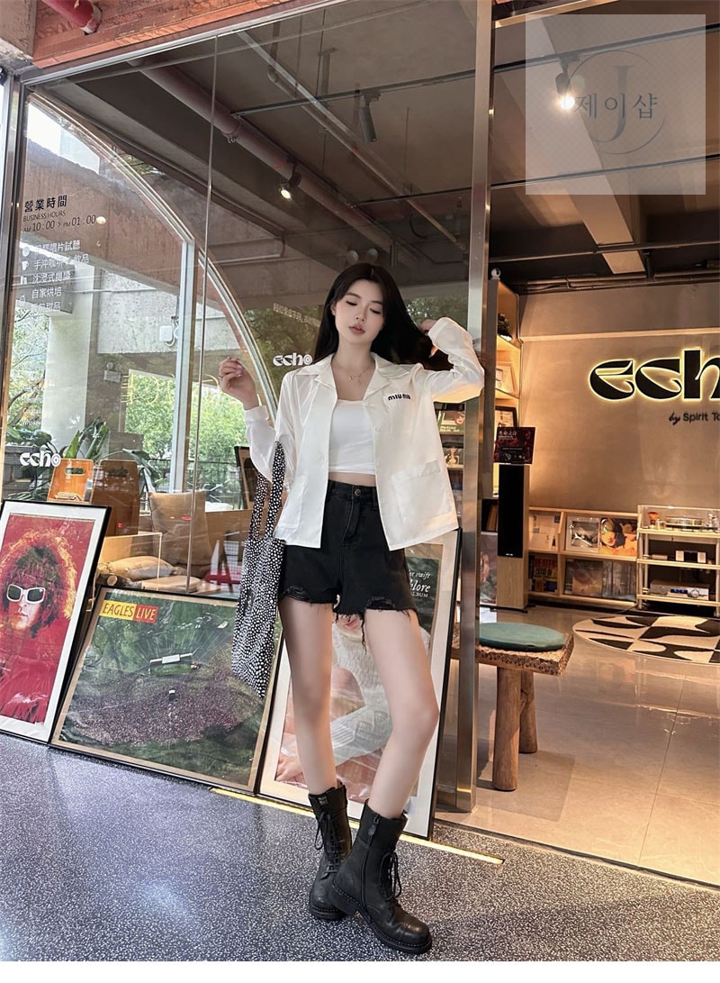 미우미우 빅포켓 카라 오버 셔츠 2컬러 - 상세 이미지