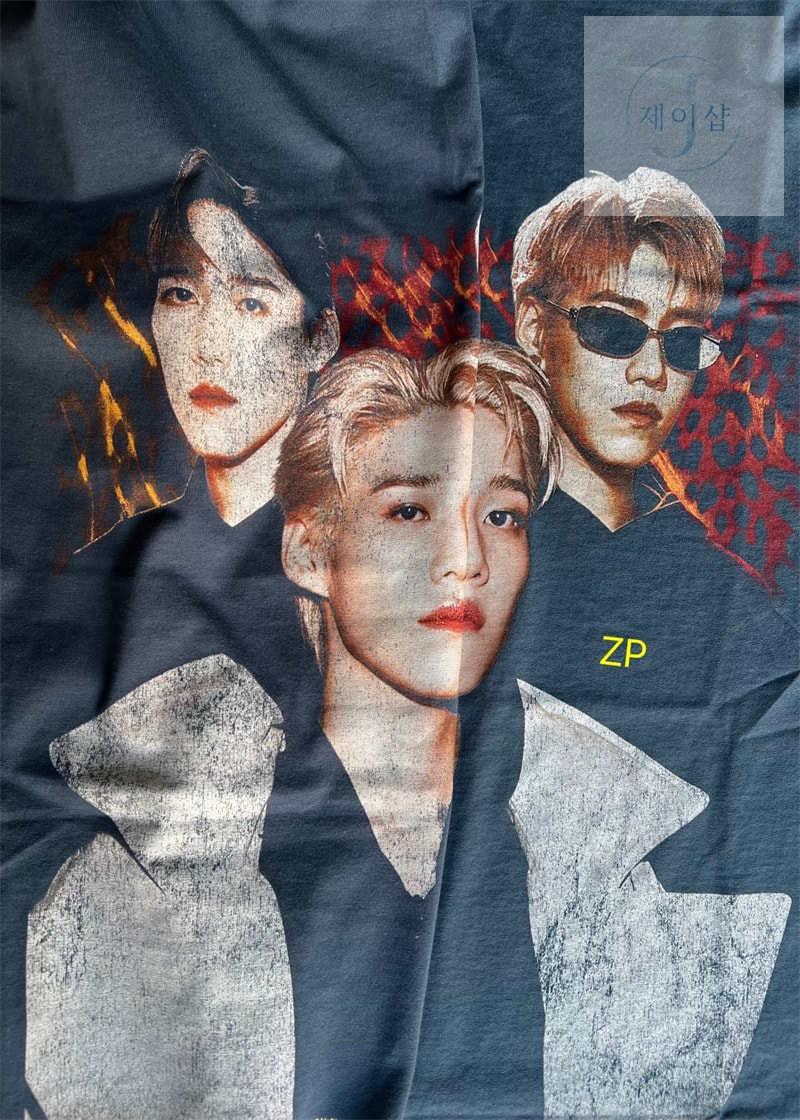 발렌시아가 피피 끄릿 오버사이즈 반팔 티셔츠