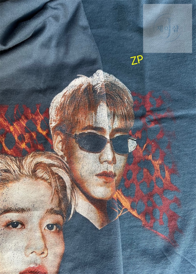 발렌시아가 피피 끄릿 오버사이즈 반팔 티셔츠