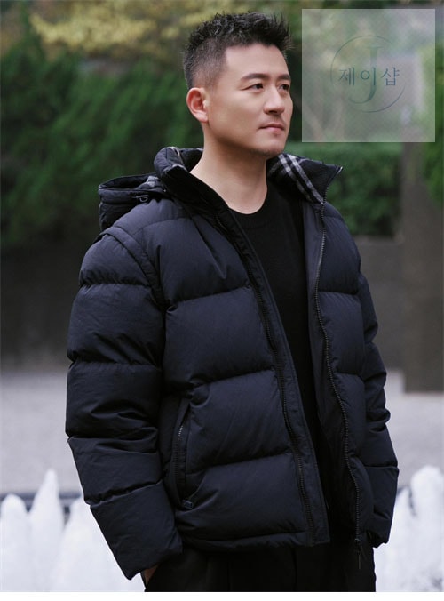 버버리 디태처블 슬리브 나일론 비드포드 퍼퍼 자켓 2컬러 (레어) - 상세 이미지