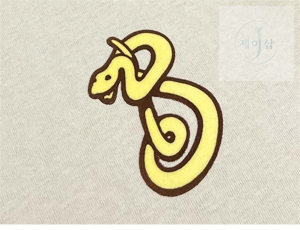 버버리 스네이크 B 반팔 티셔츠（레어） - 상세 이미지