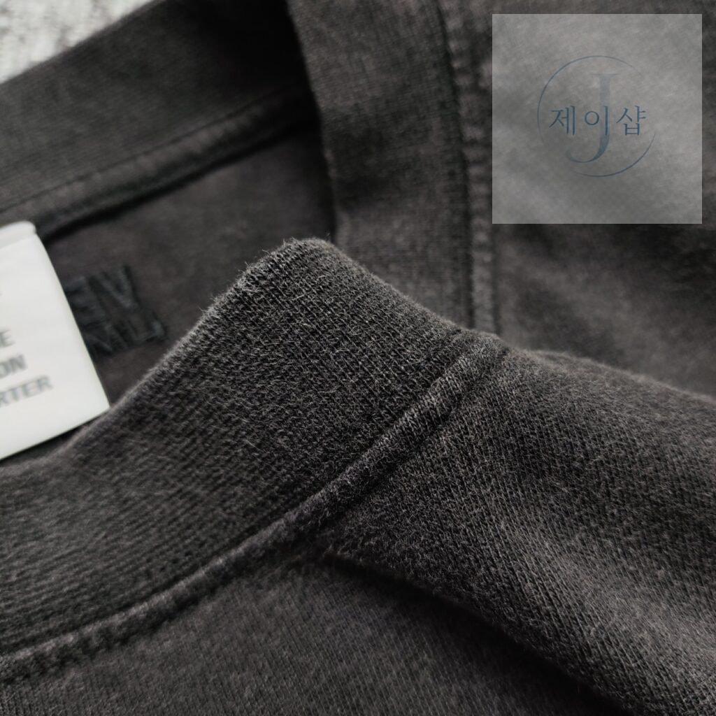 베트멍 24SS SPRING WATER 로고 반팔 티셔츠 블랙 - 상세 이미지