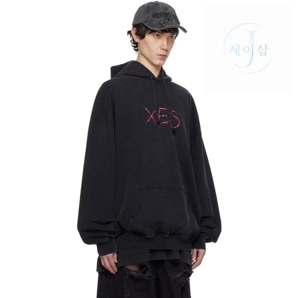 베트멍 24SS XES 오버사이즈 후드 티셔츠 블랙 - 상세 이미지