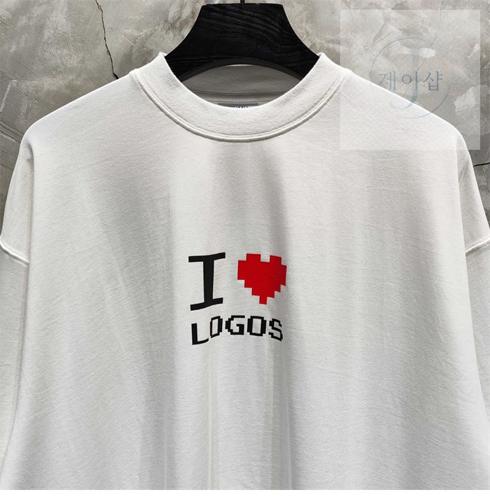 베트멍 ‘I Love Logos’ 오버사이즈 반팔 티셔츠 - 상세 이미지