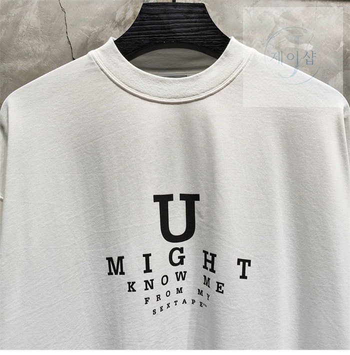 베트멍 ‘U Might Know Me’ 오버사이즈 반팔 티셔츠 - 상세 이미지