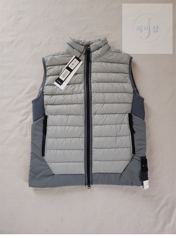 스톤아일랜드 17FW 다운 질레 패딩 베스트 DOWN GILET G0124 - 상세 이미지