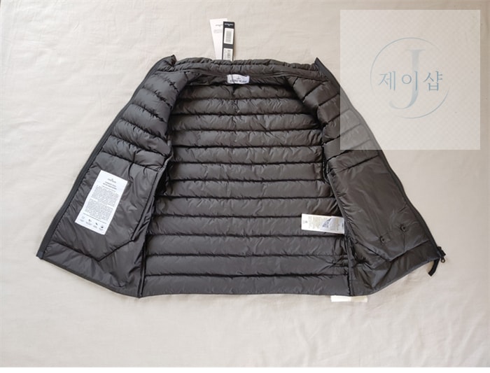 스톤아일랜드 17FW 다운 질레 패딩 베스트 DOWN GILET G0124 - 상세 이미지