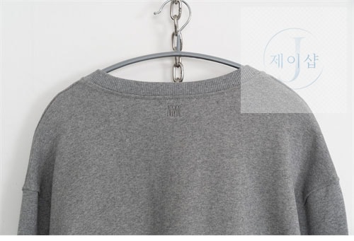 아미 24FW 스몰 하트 로고 맨투맨 그레이 - 상세 이미지