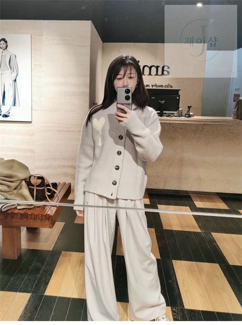 아미 헤어리 알파카 니트 가디건 - 상세 이미지