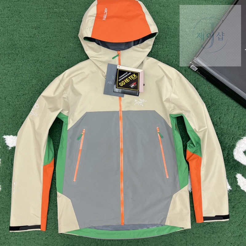 Arcteryx 아크테릭스 러쉬 남성제킷 러시 등산점퍼