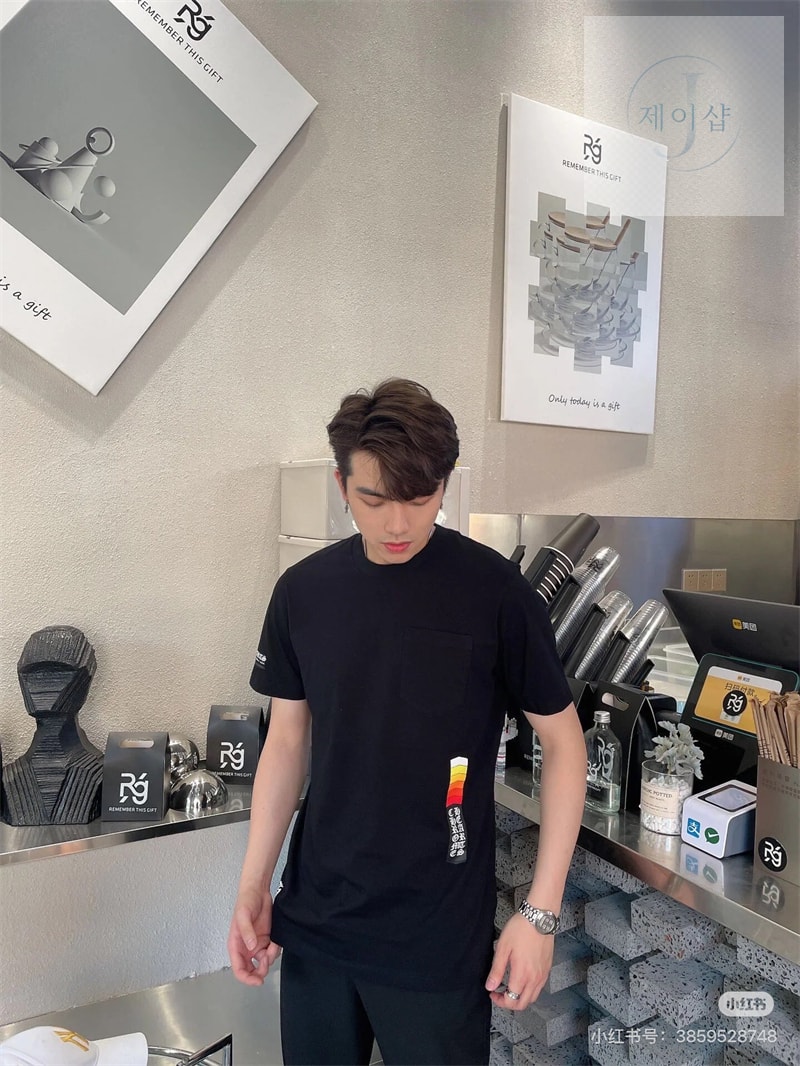 크롬하츠 헐리우드 그라데이션 로고 반팔 티셔츠（세븐） - 상세 이미지