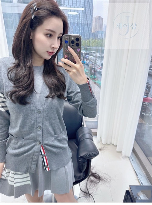 톰브라운 사선완장 4-Bar 클래식 가디건 - 상세 이미지