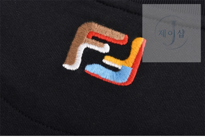 펜디 컬러블록 FF 크루넥 반팔 티셔츠（세븐） - 상세 이미지