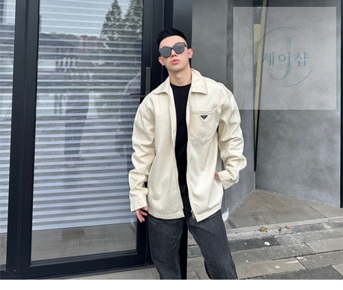 프라다 24SS 불 데님 블루종 셔츠 - 상세 이미지